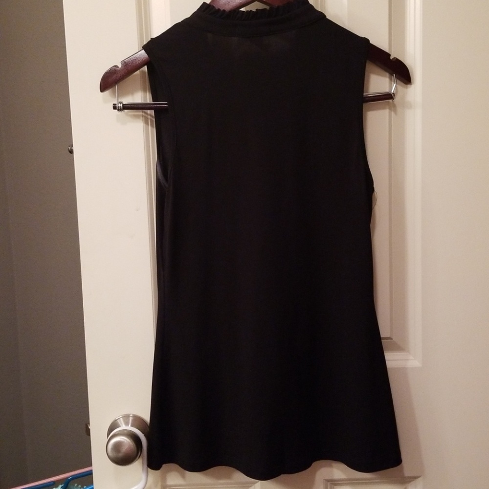 Blouse - Picture 2 of 2